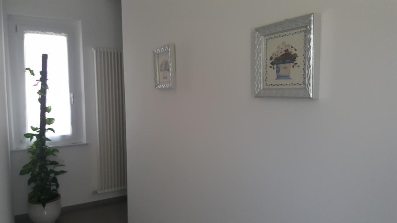 B&B "Al Colle 11" Fano Luaran gambar