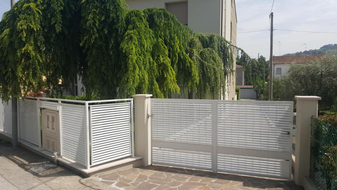 B&B "Al Colle 11" Fano Luaran gambar